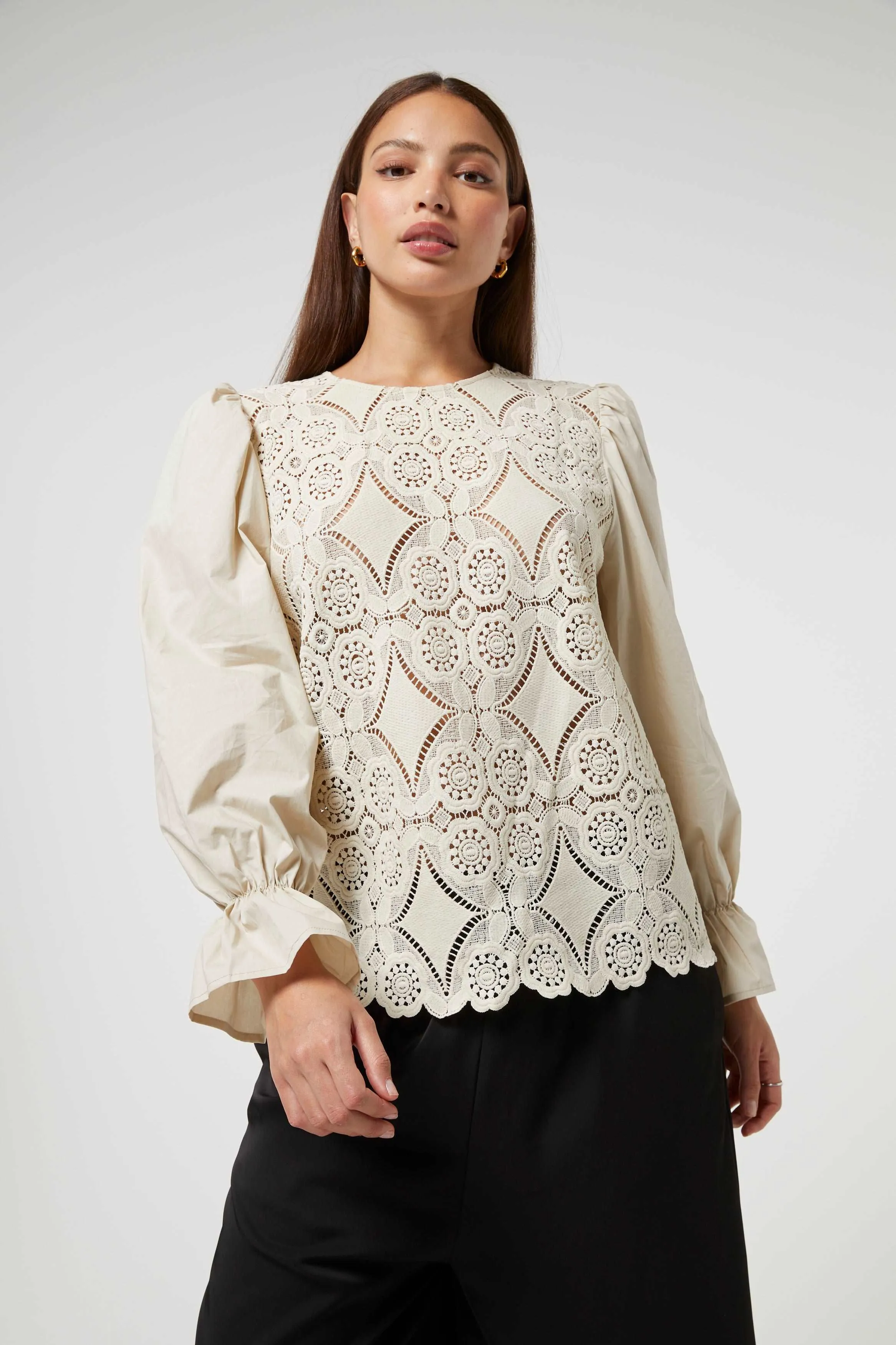 BRAN BLOUSE