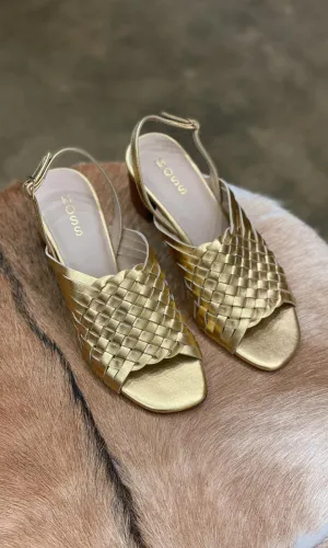 HOSS Palm Beach Weave Heels