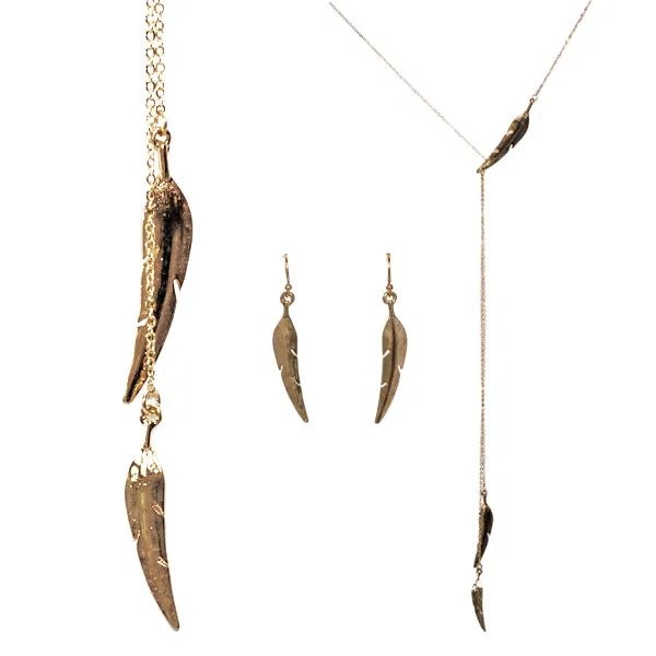 Zoey Metal Feather Y Necklace